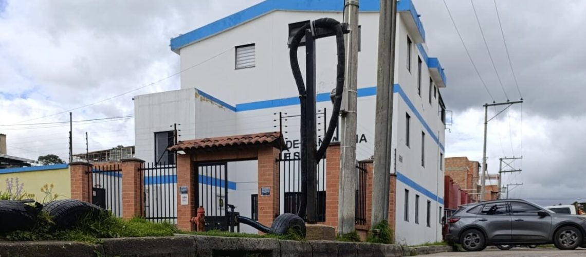 Santa Ana- EAA